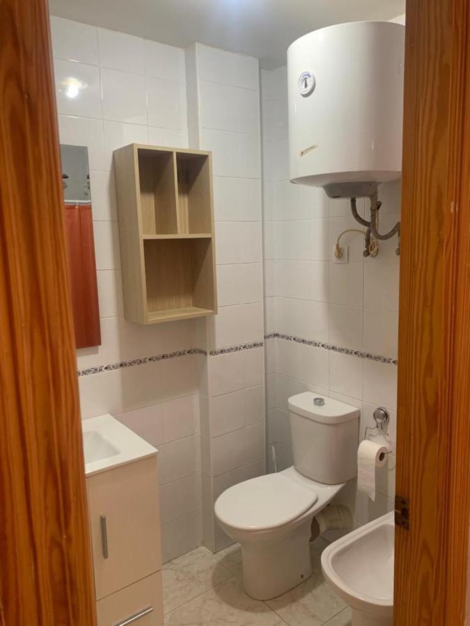 Alquilo Hermoso Apartamento En La Paradisiaca Oropesa Del Mar, 2Habitaciones, 1 Bano, Cocina, Salon, Aire Acondicionado Y Balcon A 400 Metros De La Playa Morro De Gos, Muy Cerca De Supermercados, Comercios Y Bares Eksteriør billede